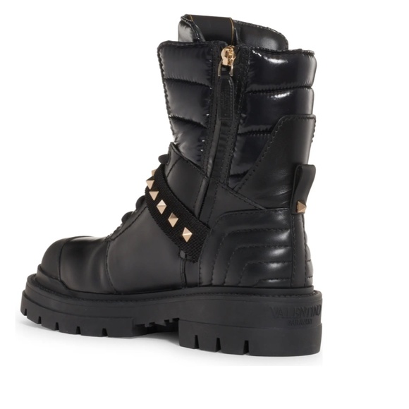 NIB $1390 Valentino Garavani Rockstud Combat Boot in size 37! - Picture 2 of 6